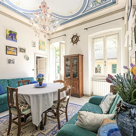 Apartment Blue Haven - Storico Con Affreschi *